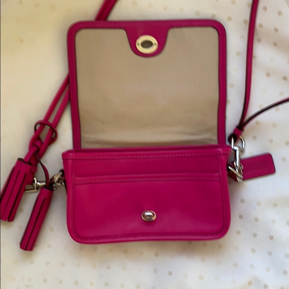 Coach purse - Picture 2 of 3